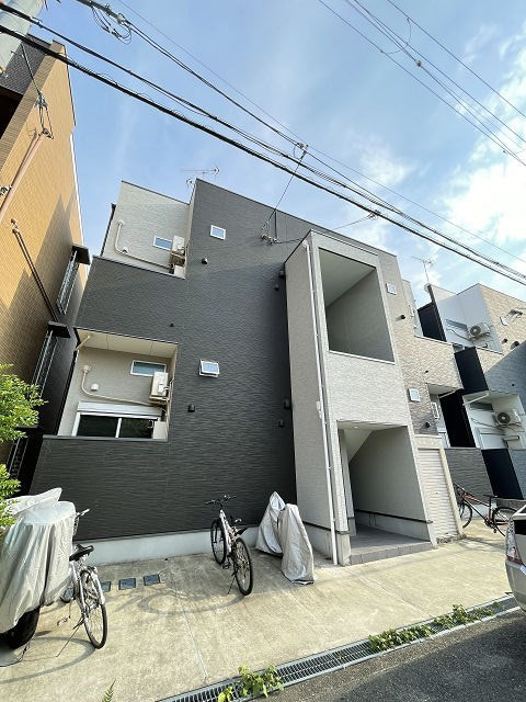 尼崎市東園田町９丁目のアパート