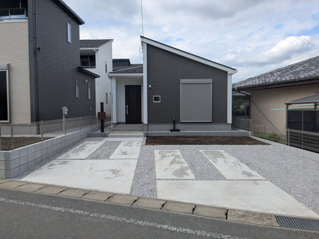 GRAFARE高崎市石原町3期の駐車場