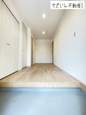 【玄関】 | Livele Garden.S熊谷市肥塚第3　【平屋】新築住宅 | ≪2号棟≫
現地(2026年8月撮影)