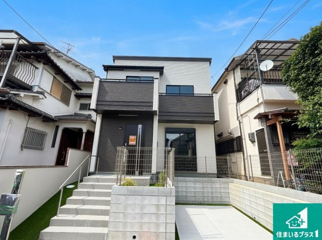 池田市荘園　新築一戸建ての外観|安心の10年保証！外観を美しく保ち、雨水で汚れを落とします！気になることがありましたら、お気軽にお問い合わせください！