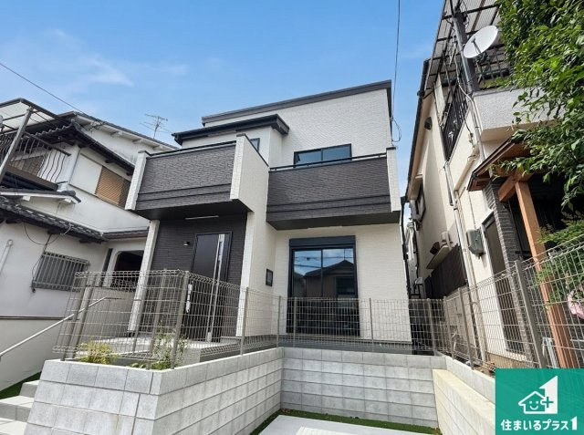 池田市荘園　新築一戸建ての外観|安心の10年保証！外観を美しく保ち、雨水で汚れを落とします！気になることがありましたら、お気軽にお問い合わせください！