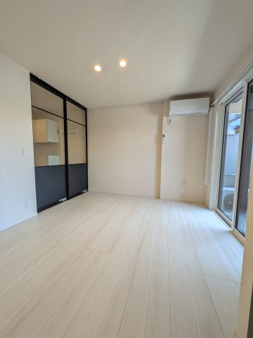 モンブルーカルムの居間・リビング