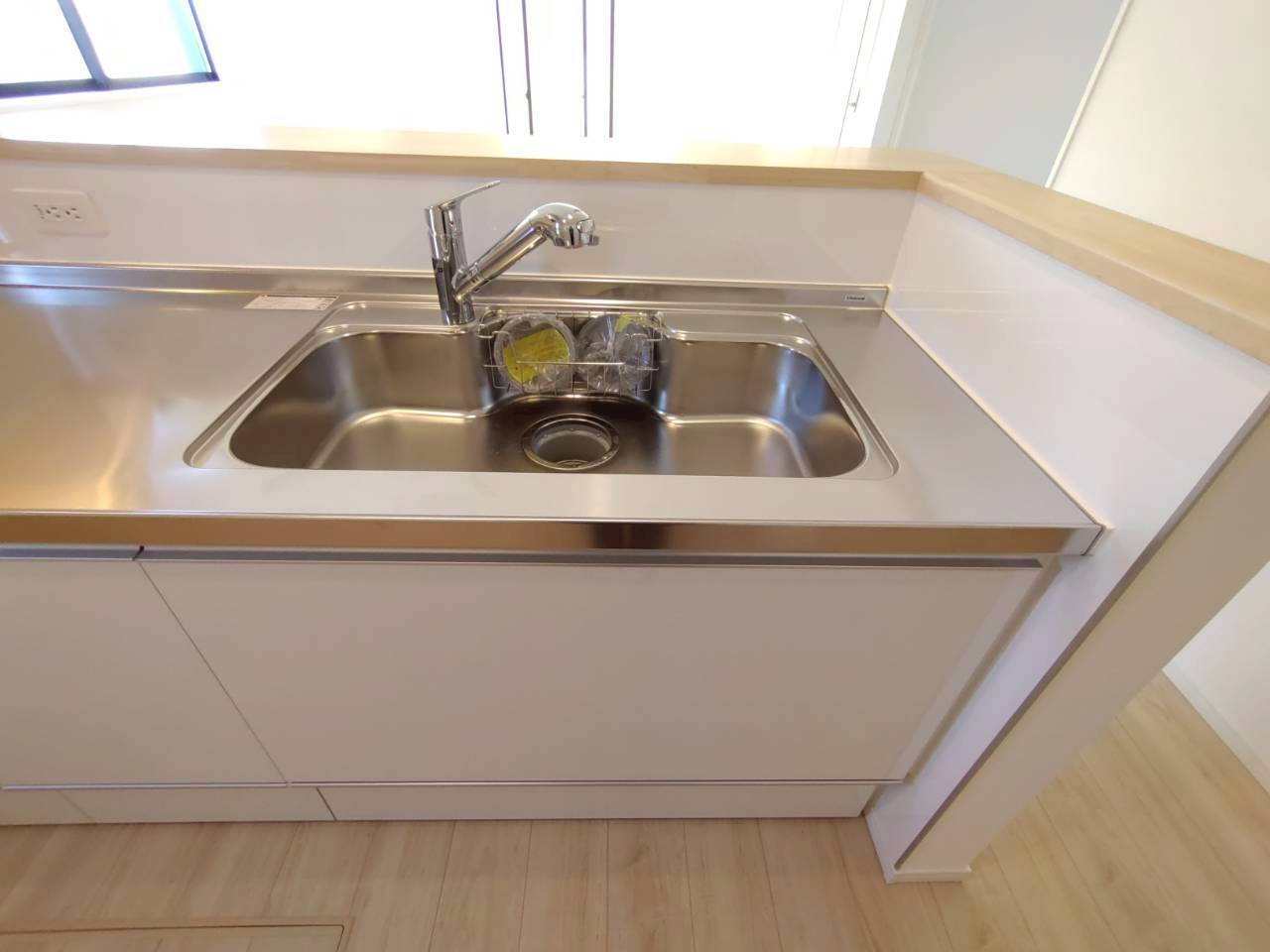 柳川市鍛冶屋町の新築一戸建のキッチン
