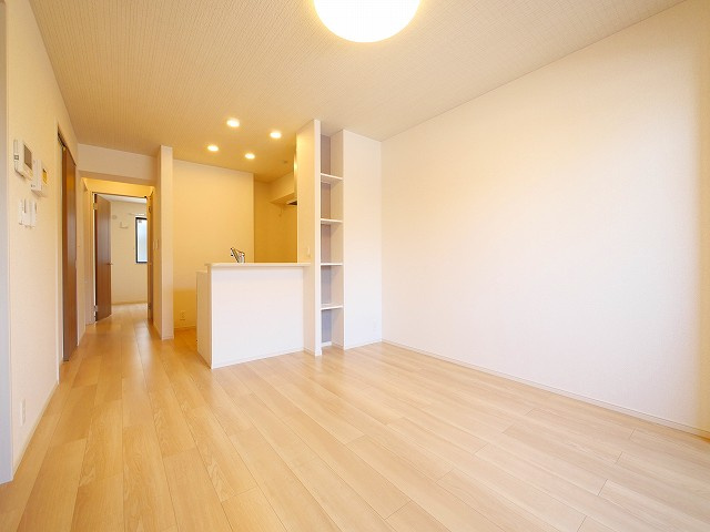 レジデンス　マドカの居間・リビング