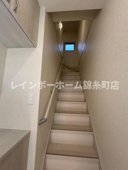 リーブルファイン新小岩の玄関