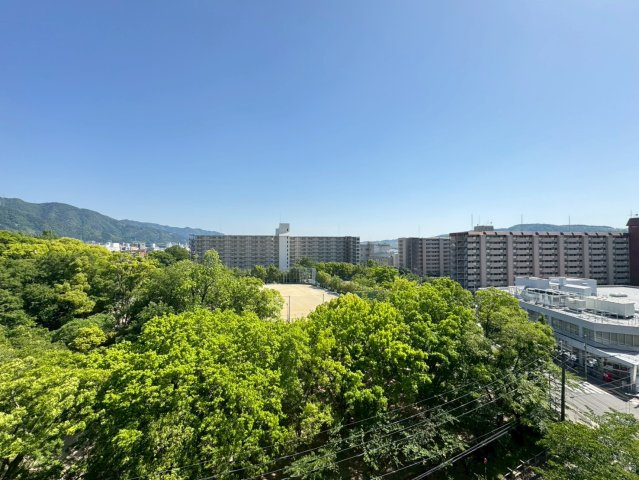 ◆令和６年１月リフォーム完了◆南面バルコニー◆全居室６帖以上◆山科団地Ｃ棟の展望|物件からの眺望