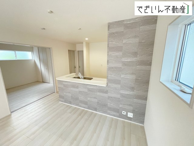 【居間・リビング】 | Livele Garden.S熊谷市肥塚第3　新築住宅 | ≪3号棟≫
現地(2026年8月撮影)
