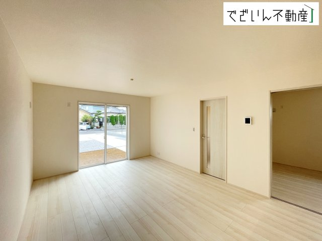 【居間・リビング】 | Livele Garden.S熊谷市肥塚第3　新築住宅 | ≪3号棟≫
現地(2026年8月撮影)