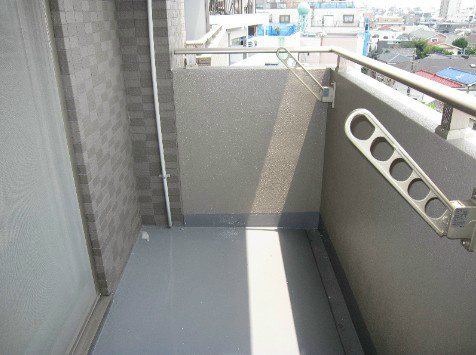 杉並区高円寺北３丁目の賃貸マンションのバルコニー