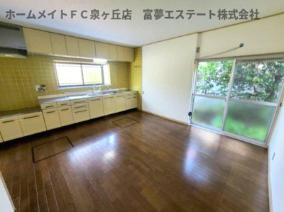 【居間・リビング】 | 堺市南区槇塚台戸建
