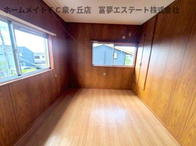 【洋室】 | 堺市南区槇塚台戸建 | ２階 6帖洋室（階段横）