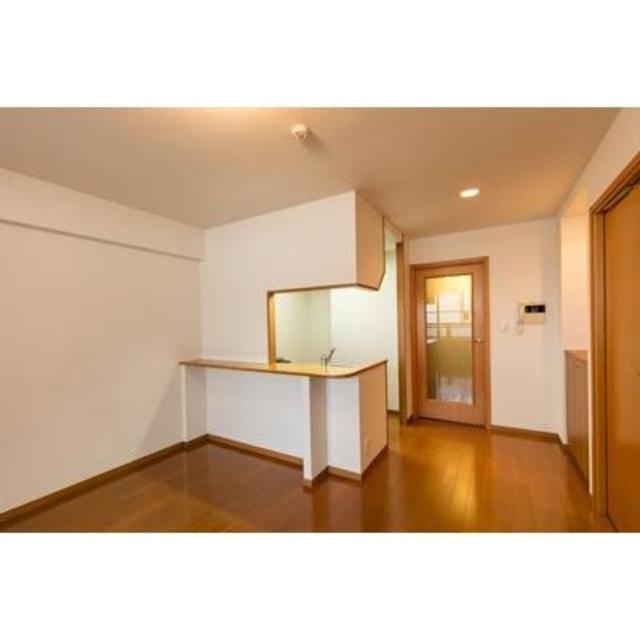 ミオカステーロ府中宮町の居間・リビング|※写真は同タイプ住戸です。