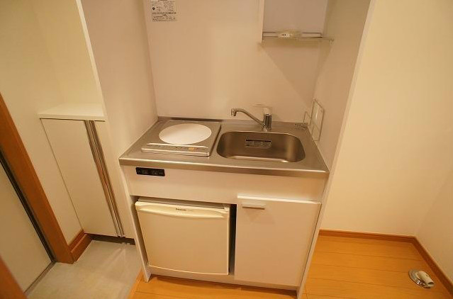 杉並区高円寺南５丁目のアパートのキッチン