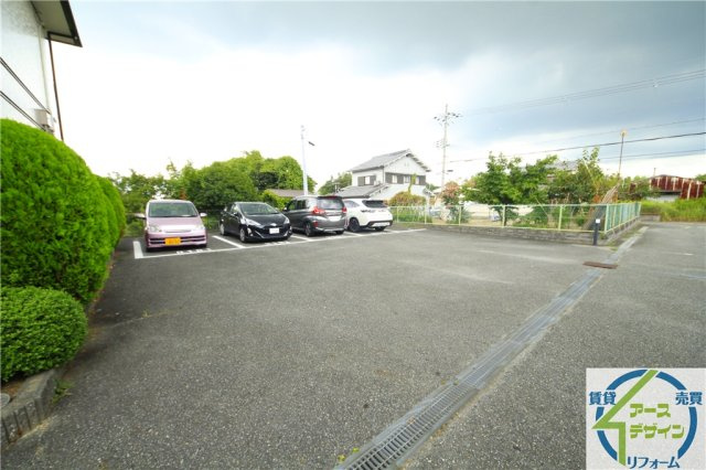 JAボナール上の丸の駐車場