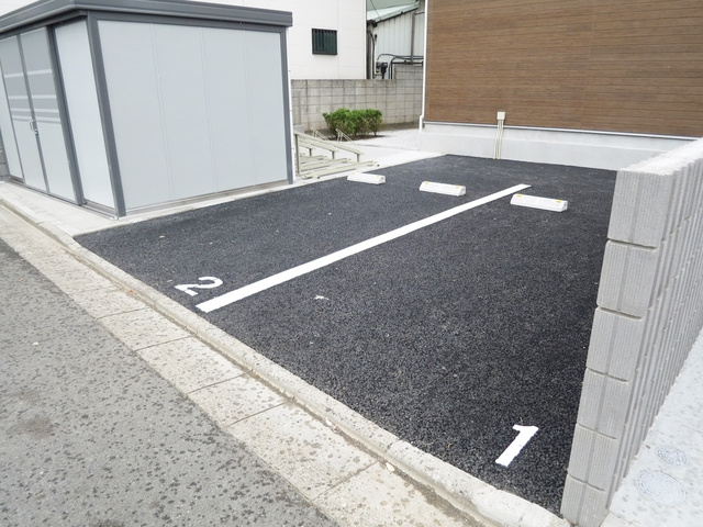 リブリ・メゾンハピネスの駐車場|駐車場ございます。