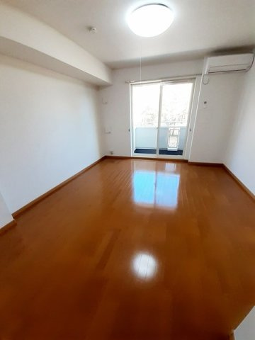 パルティール妙法寺Ⅱの居間・リビング