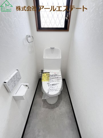 姫路市東山　　　中古戸建のトイレ