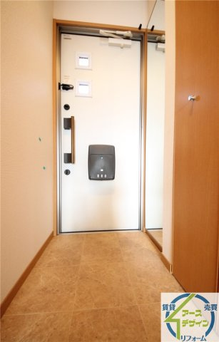 コンフォート小山Bの玄関|※類似写真