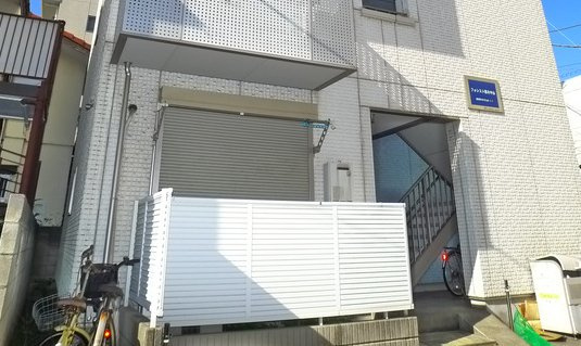 フォレスト原木中山のバルコニー
