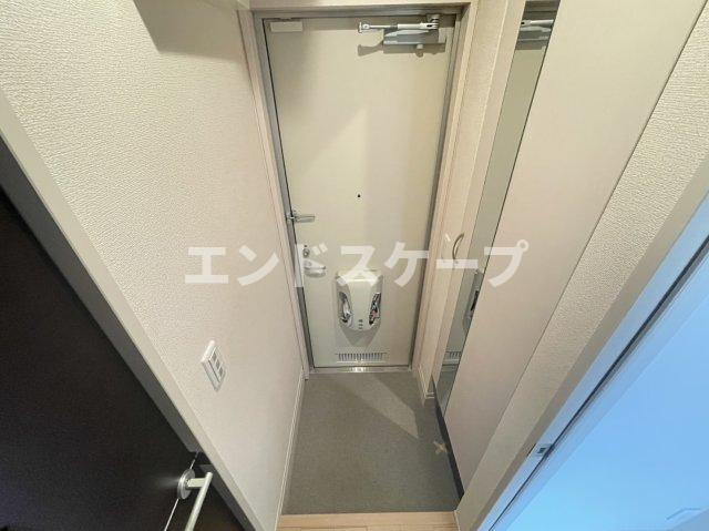 サンモールの玄関|高崎、前橋のお部屋探しはエンドスケープまで！お客様の理想お聞かせ下さい♪