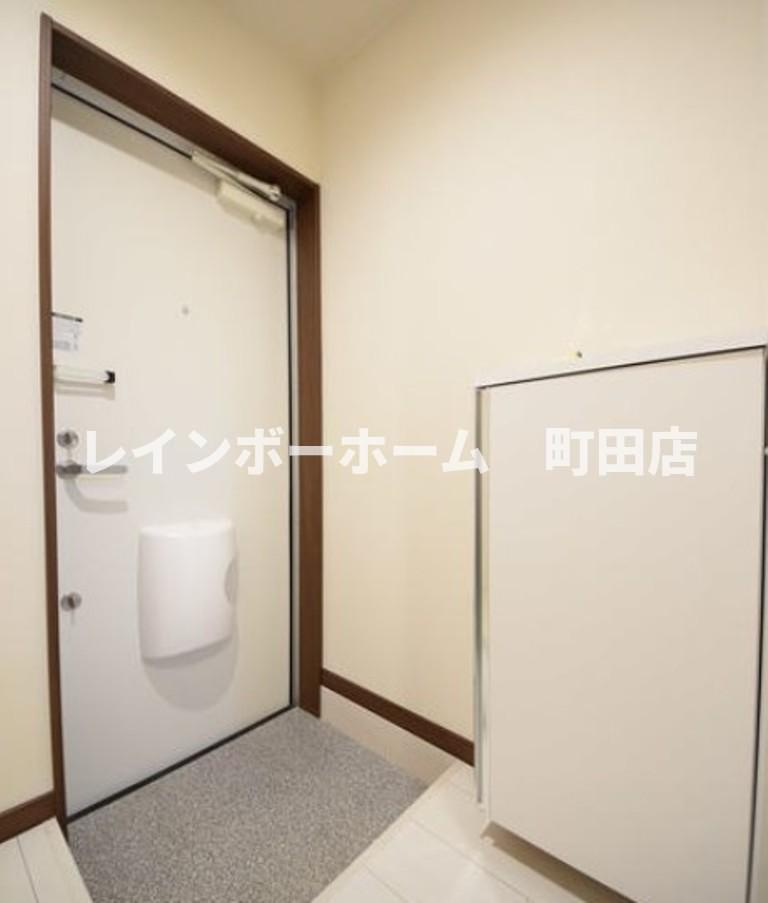 サザンコート相模大野※初期費用分割後払いサービス利用可能物件の玄関