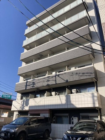 Lux HAKATA