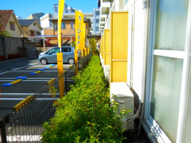 レオパレスOptim高月のバルコニー