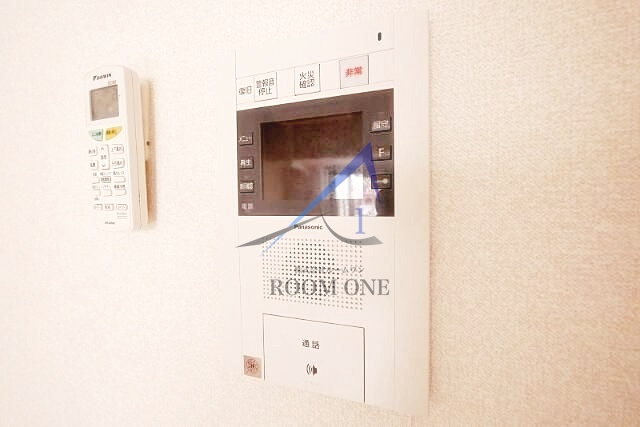 ロメック錦糸町のセキュリティ|モニター付きインターホンです。