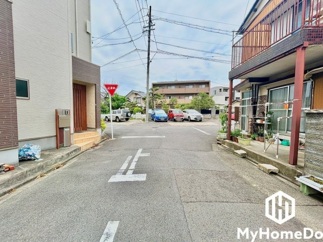 北区山田2期の前面道路含む現地写真