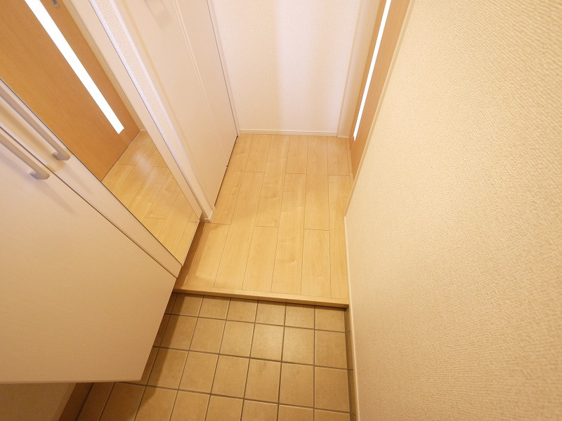 リバーヒル　Ｍ．の玄関|落ち着いた玄関です