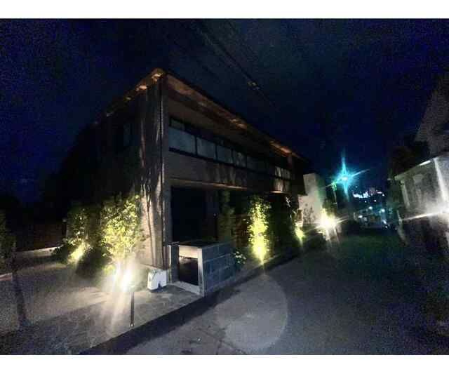 ＴＲＥＥ　ＴＯＰＳ　代々木のエントランス