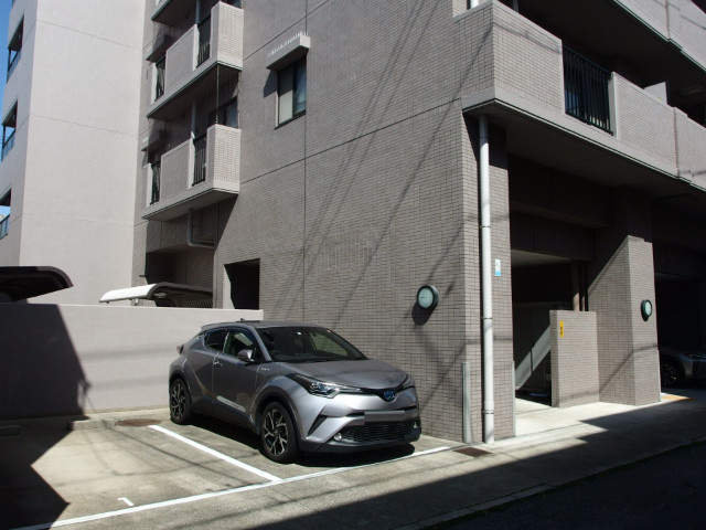 藤和シティコープ伝馬通の駐車場