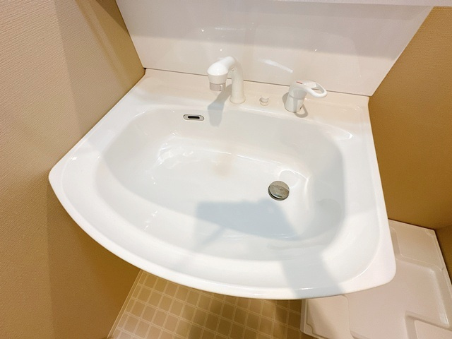 【洗面所】 | Louis Apartment 吹田東リバーパーク