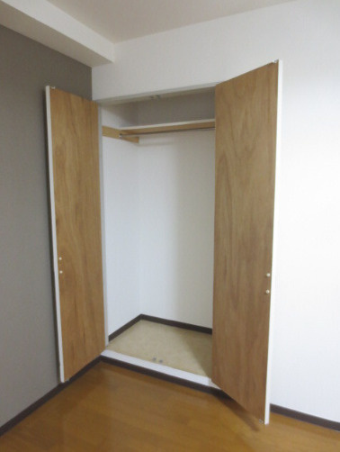 中野区中央１丁目の賃貸マンションの収納