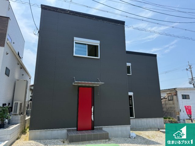 ♦泉南市信達大苗代　新築一戸建ての外観|安心の10年保証！外観を美しく保ち、雨水で汚れを落とします！気になることがありましたら、お気軽にお問い合わせください！