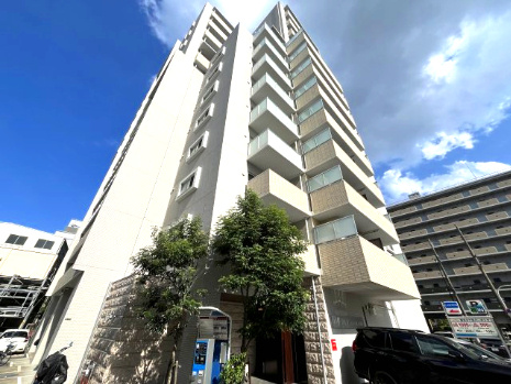 W.O.B.KYOBASHI