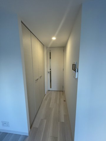 S-RESIDENCE新大阪Rishの内装|同マンション反転タイプを表示しています