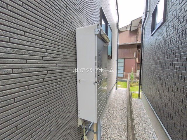 所沢市向陽町・全2棟　新築一戸建　2号棟　～16.7帖～の玄関|現地写真（2026年5月19日撮影）