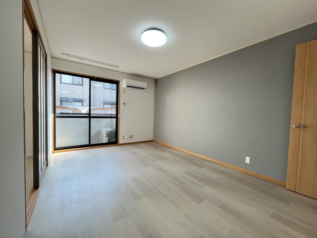 ロワール福原B棟の居間・リビング