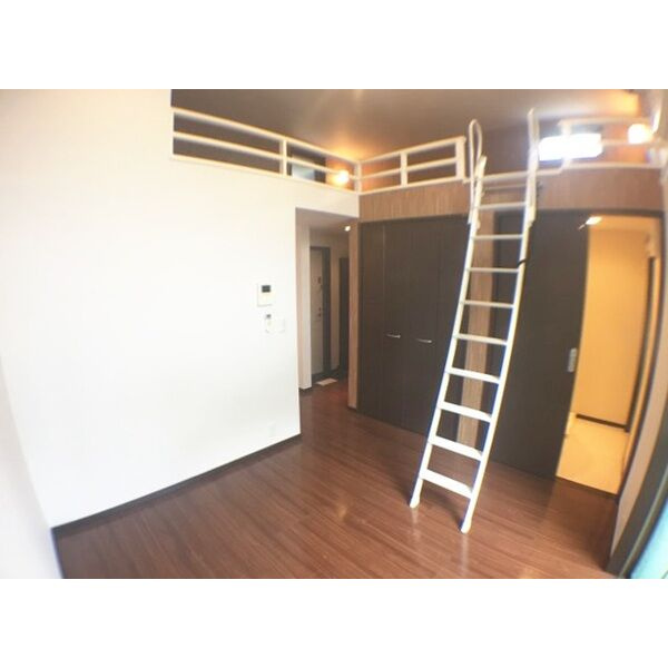 サクセスパートナー　名古屋市賃貸　仲介手数料無料の居間・リビング