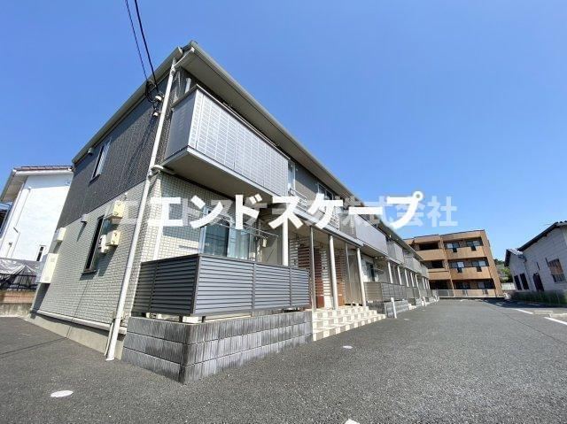オペラハウス川原