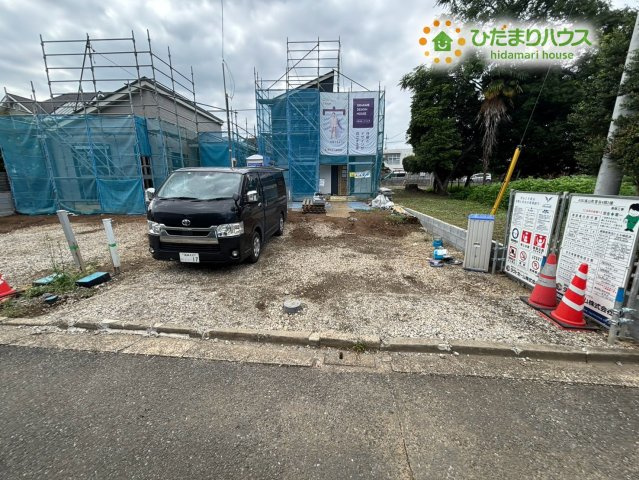 嵐山町菅谷　4期　新築一戸建て　グラファーレ　02の駐車場