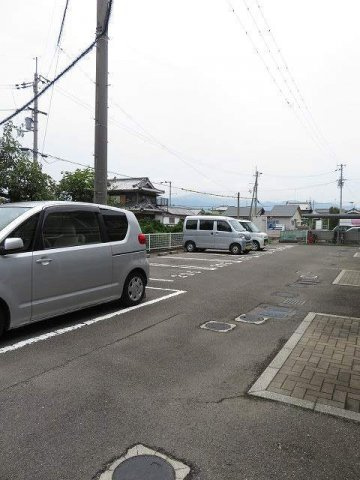 【駐車場】 | プレッソ新川