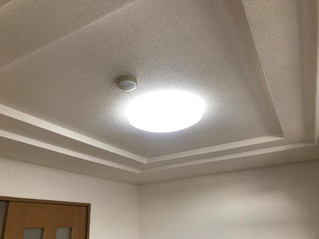 【設備】 | スカイウィング草間 | 居室照明（イメージ）