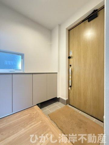 茅ヶ崎市西久保　新築戸建　全4棟の前面道路含む現地写真|6月15日撮影　建築中　現地外観