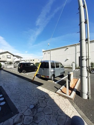 【駐車場】 | グラン　フリーデ | 駐車場があります