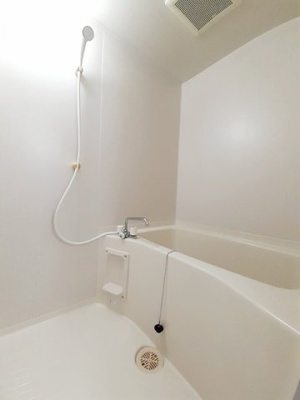 【浴室】 | クレイドル | 落ち着いた空間のお風呂です