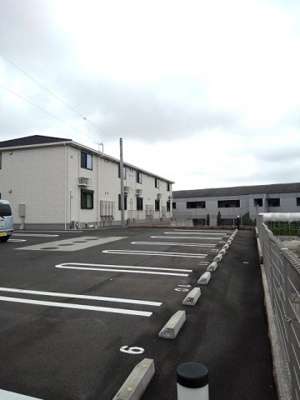 【駐車場】 | チトニア | 駐車スペースもあります