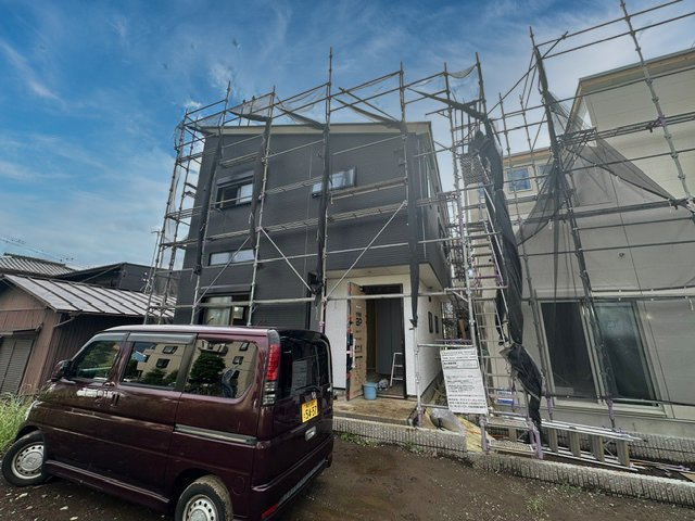 茅ヶ崎市西久保　新築戸建　全4棟の外観|6月15日撮影　建築中　現地外観