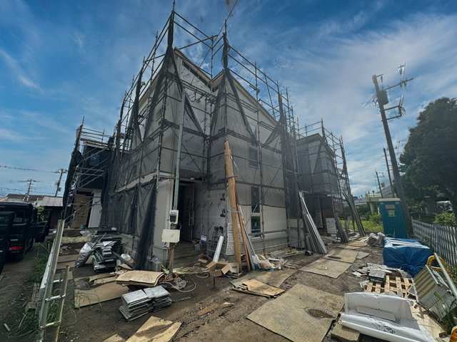 茅ヶ崎市西久保　新築戸建　全4棟の外観|6月15日撮影　建築中　現地外観